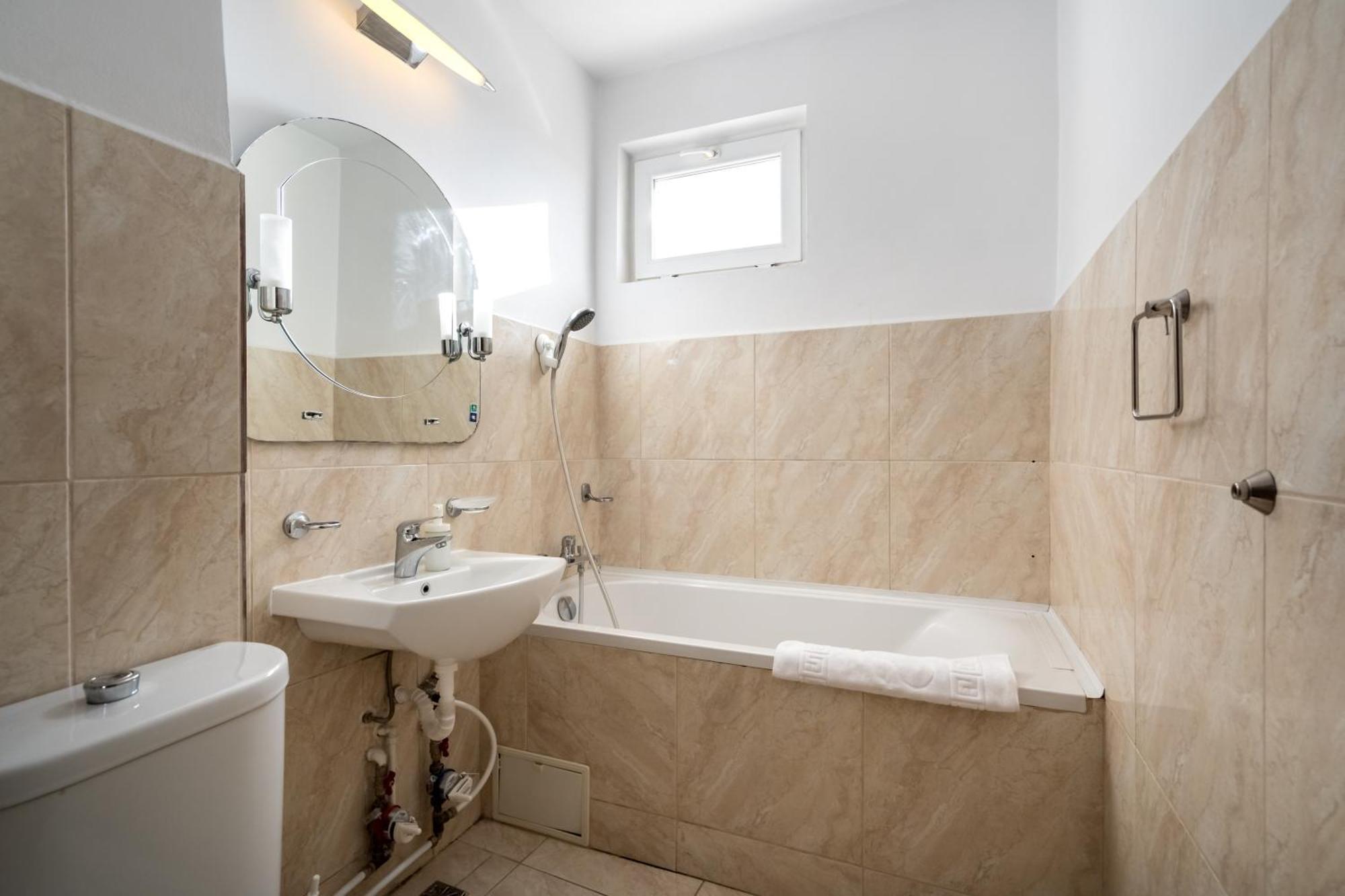 Studio 37 By Mrg Apartments Bucarest Extérieur photo